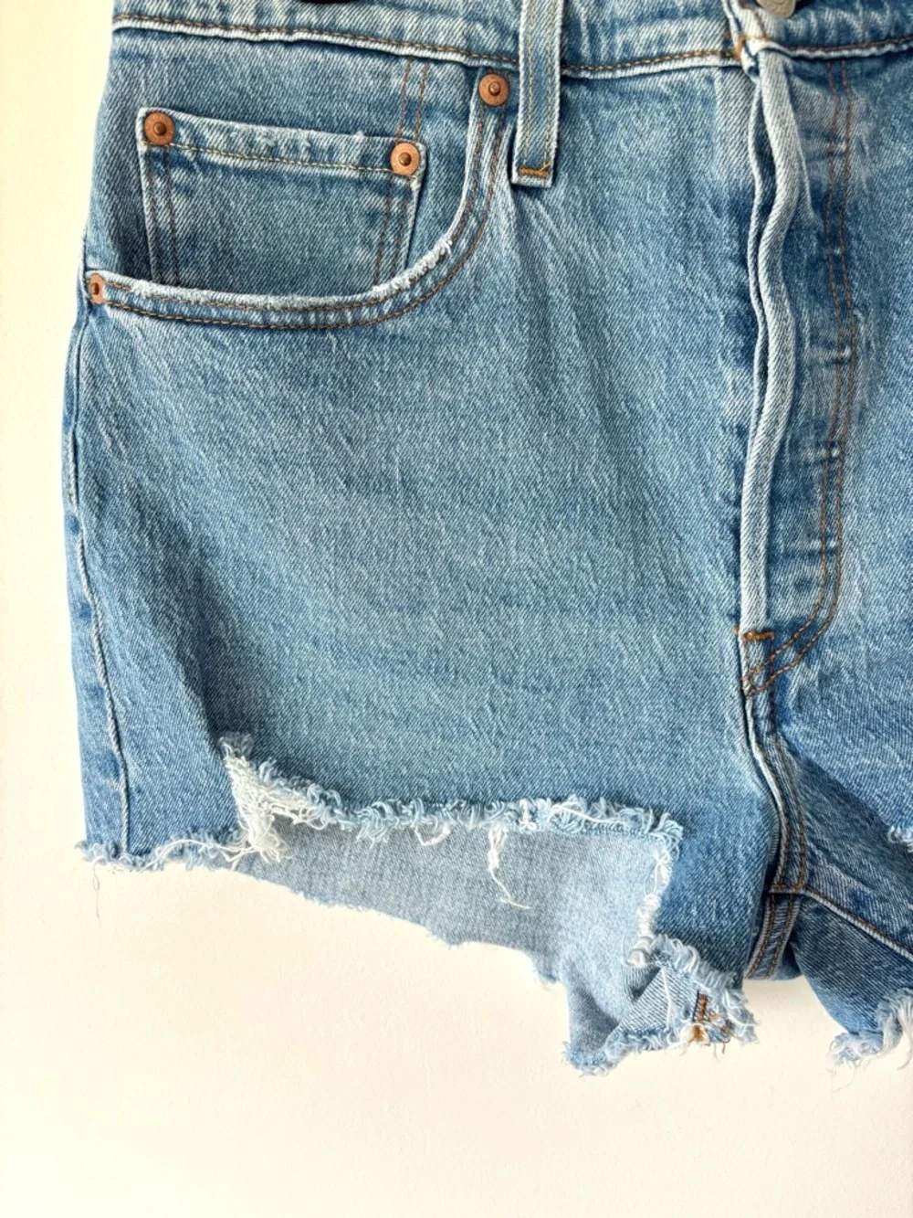 Levi’s 501 Jean Shorts Light Wash Denim Button Fly Distressed High Waist